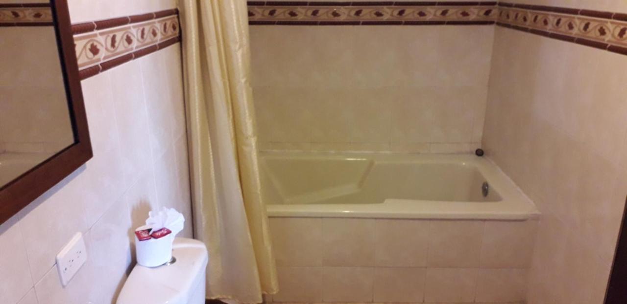 Hotel D' Oscar كالي المظهر الخارجي الصورة